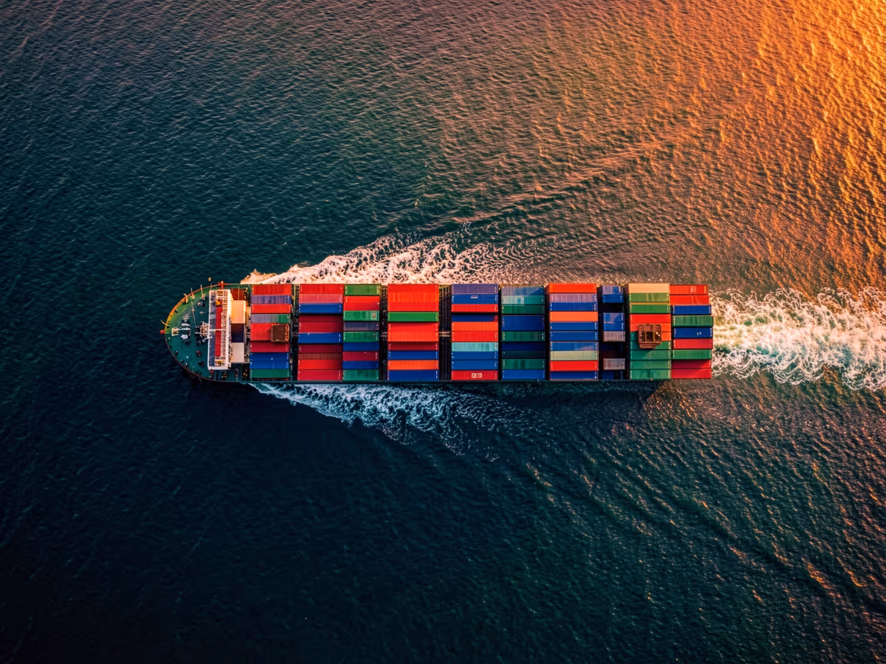 Servicios estratégicos de importación industrial desde China e India.